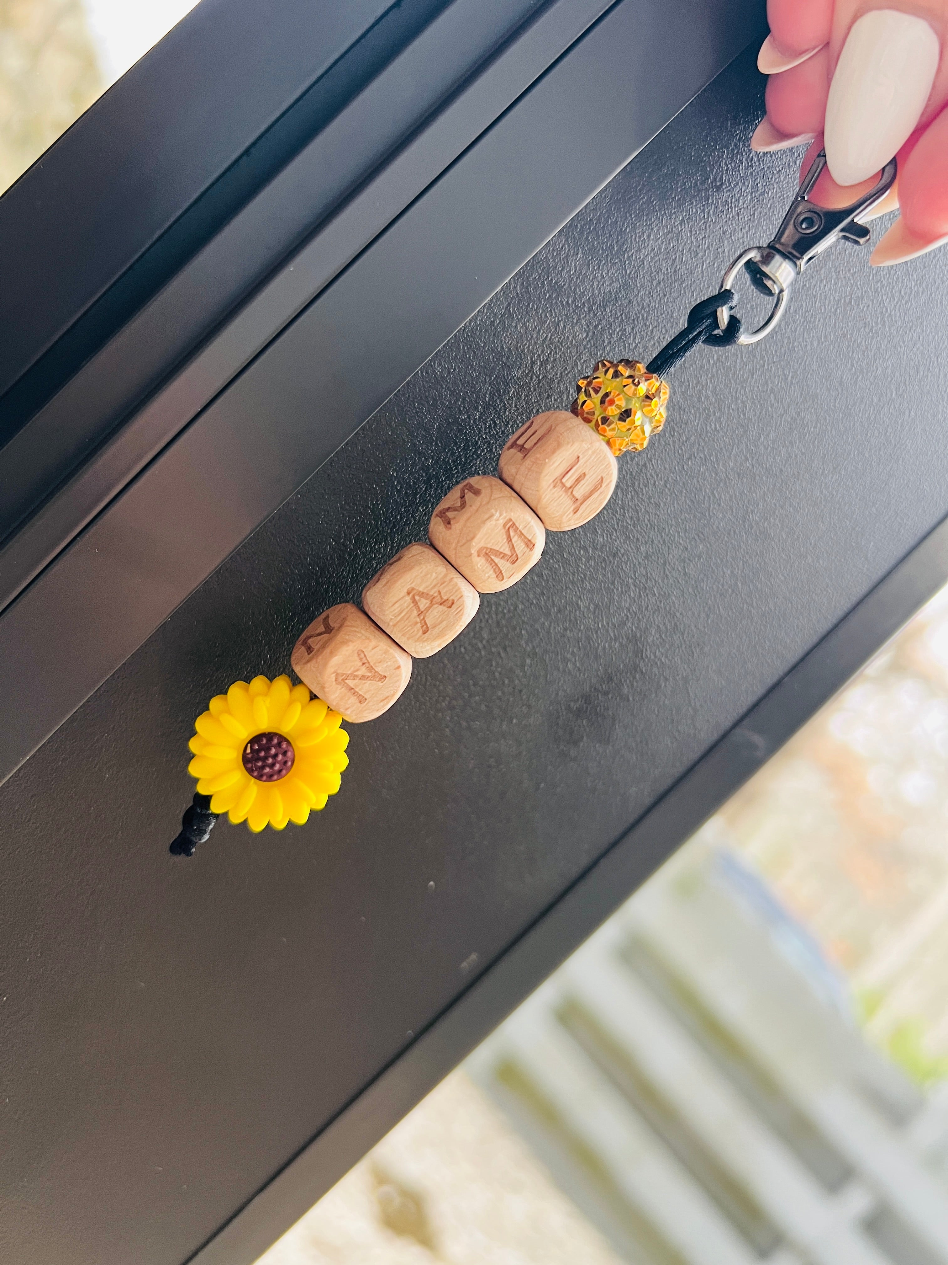Sunflower custom keychain (add name in special instructions)